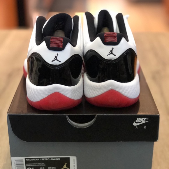 🛑SOLD🛑Nike Air Jordan Retro 11 Low 528896-160 - Picture 5 of 15